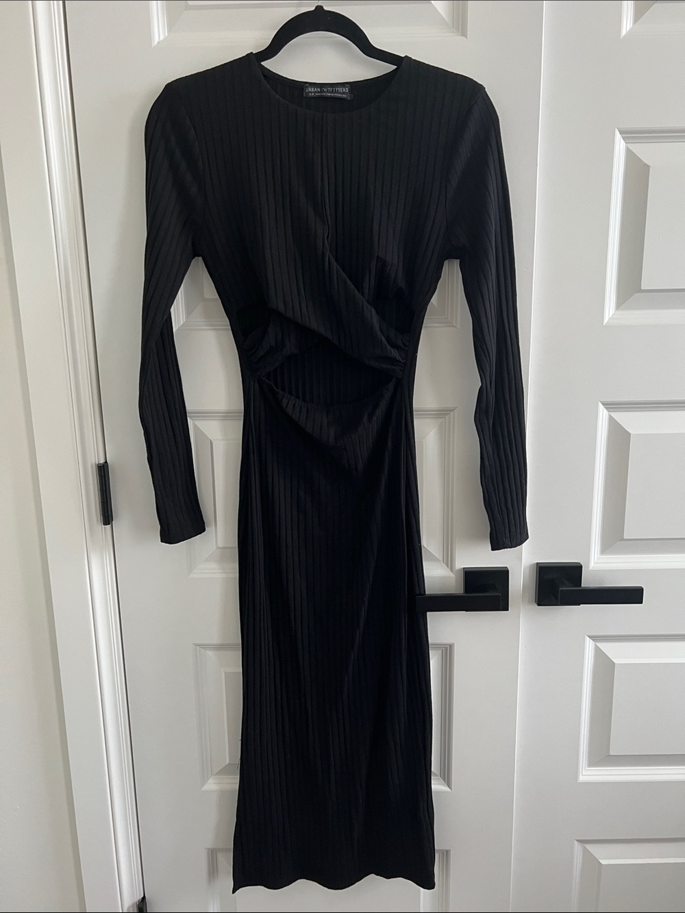 Urban Outfitters Black Ribbed Long-Sleeve Twist Midi Dress